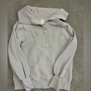 Varley pull over in mushroom taupe color